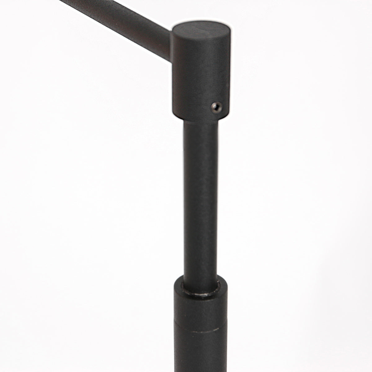 Lampadaire métal noir à bras articulé rechargeable et dimmable – H140 cm