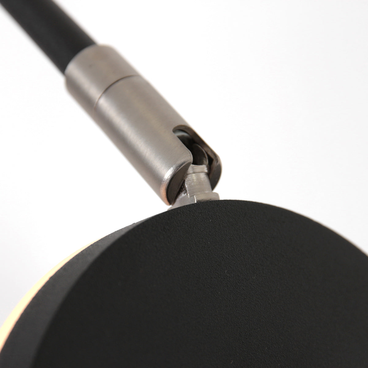 Lampadaire métal noir à bras articulé rechargeable et dimmable – H140 cm