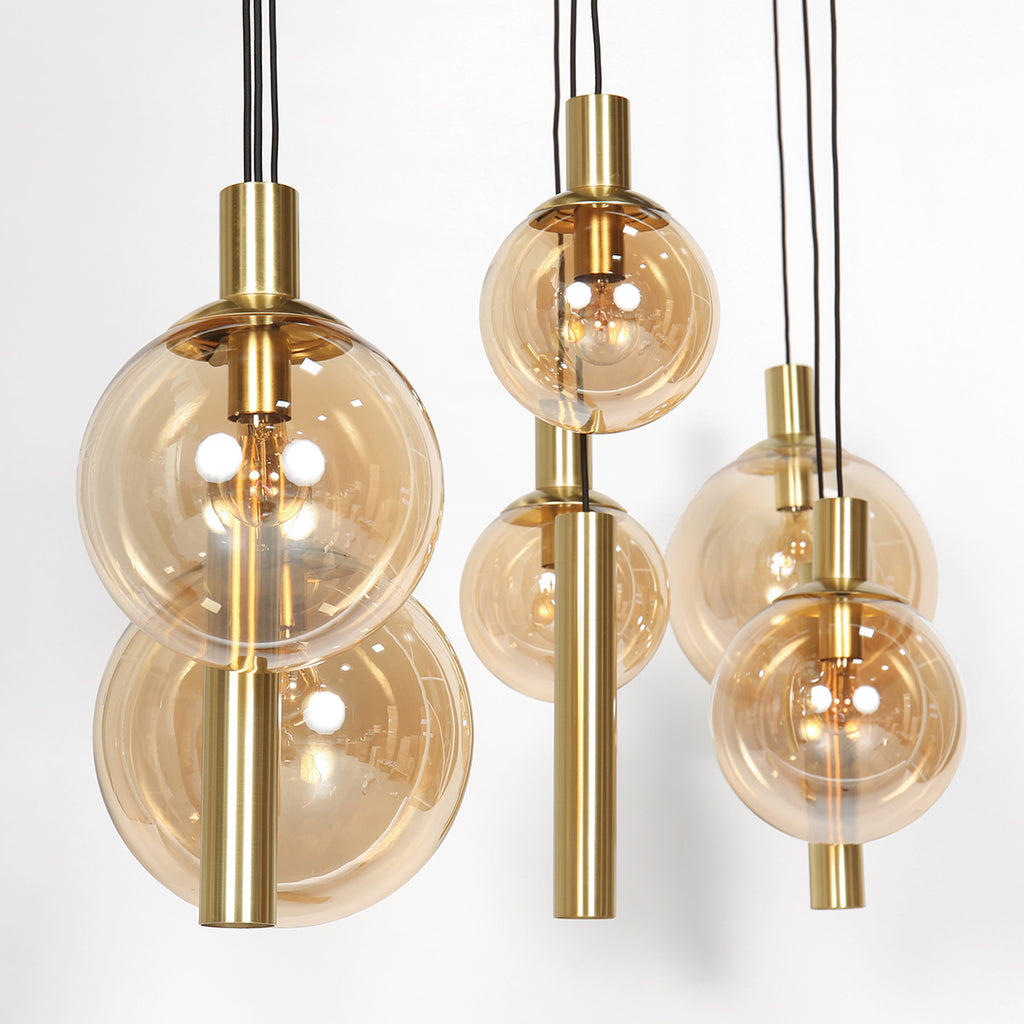 Suspension multiple en verre ambré et laiton à 9 ampoules – 150x55 cm