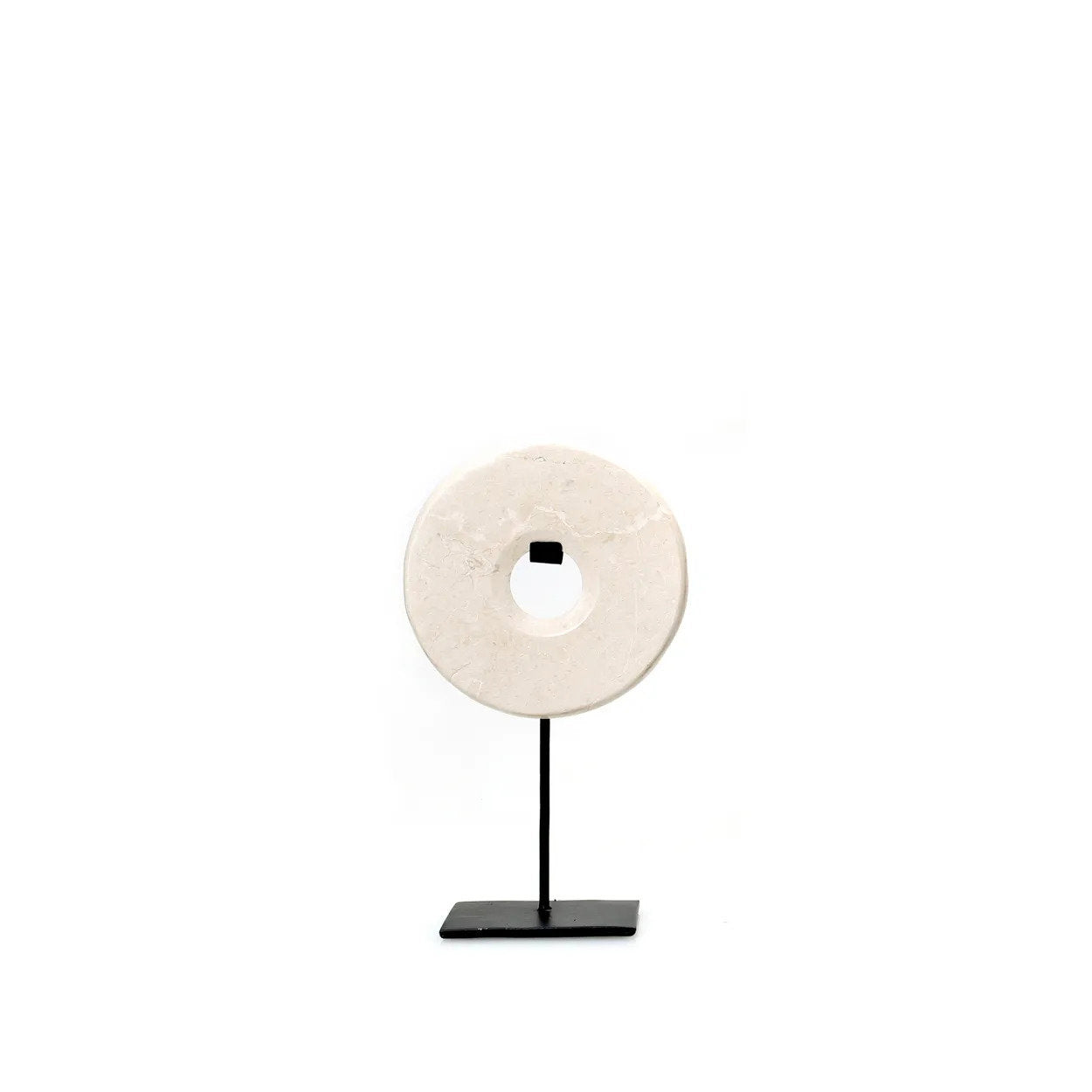 Disque en marbre blanc sur socle déco minimaliste