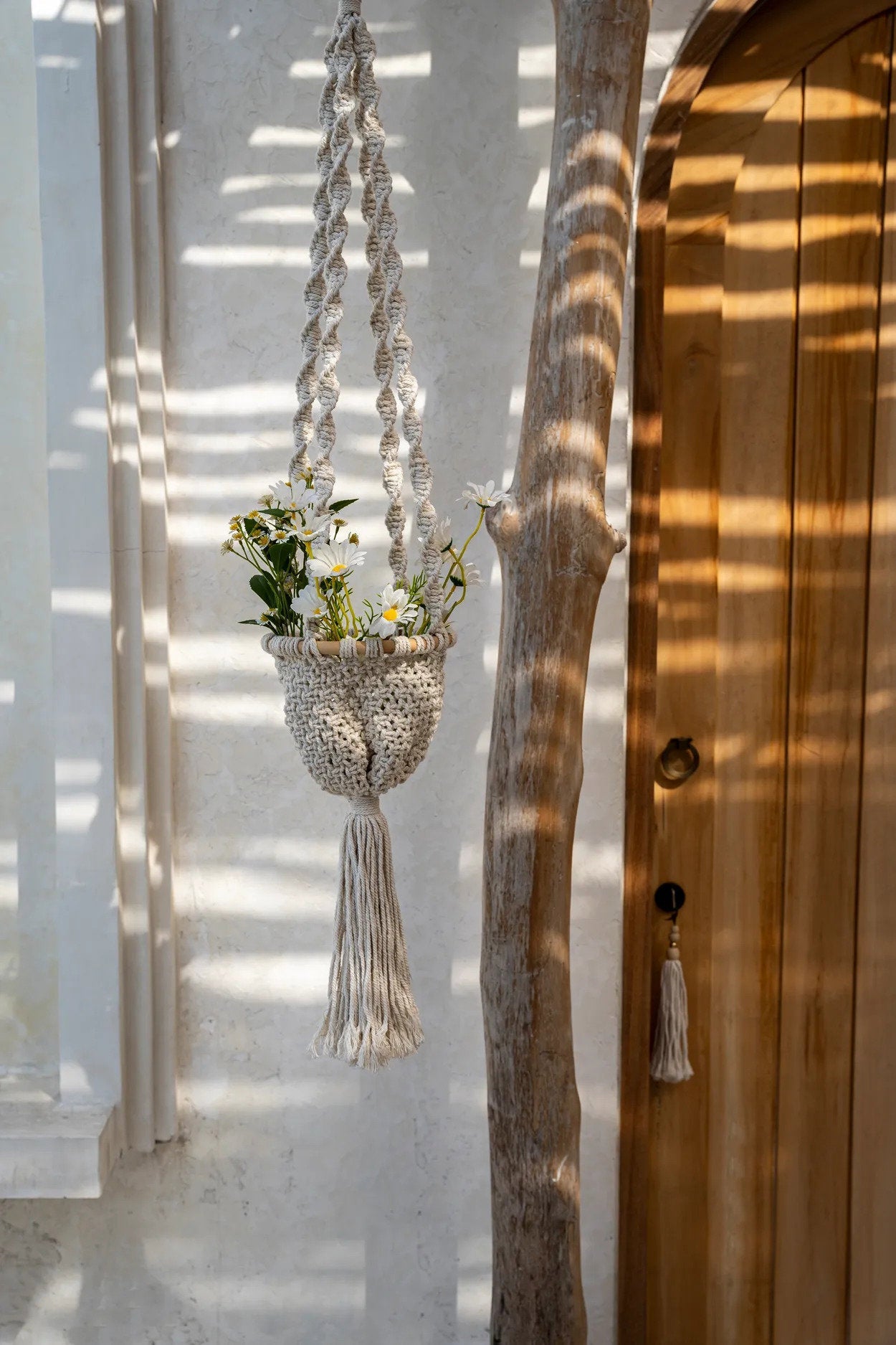 Suspension plante macramé coton torsadé blanc naturel – H135 cm