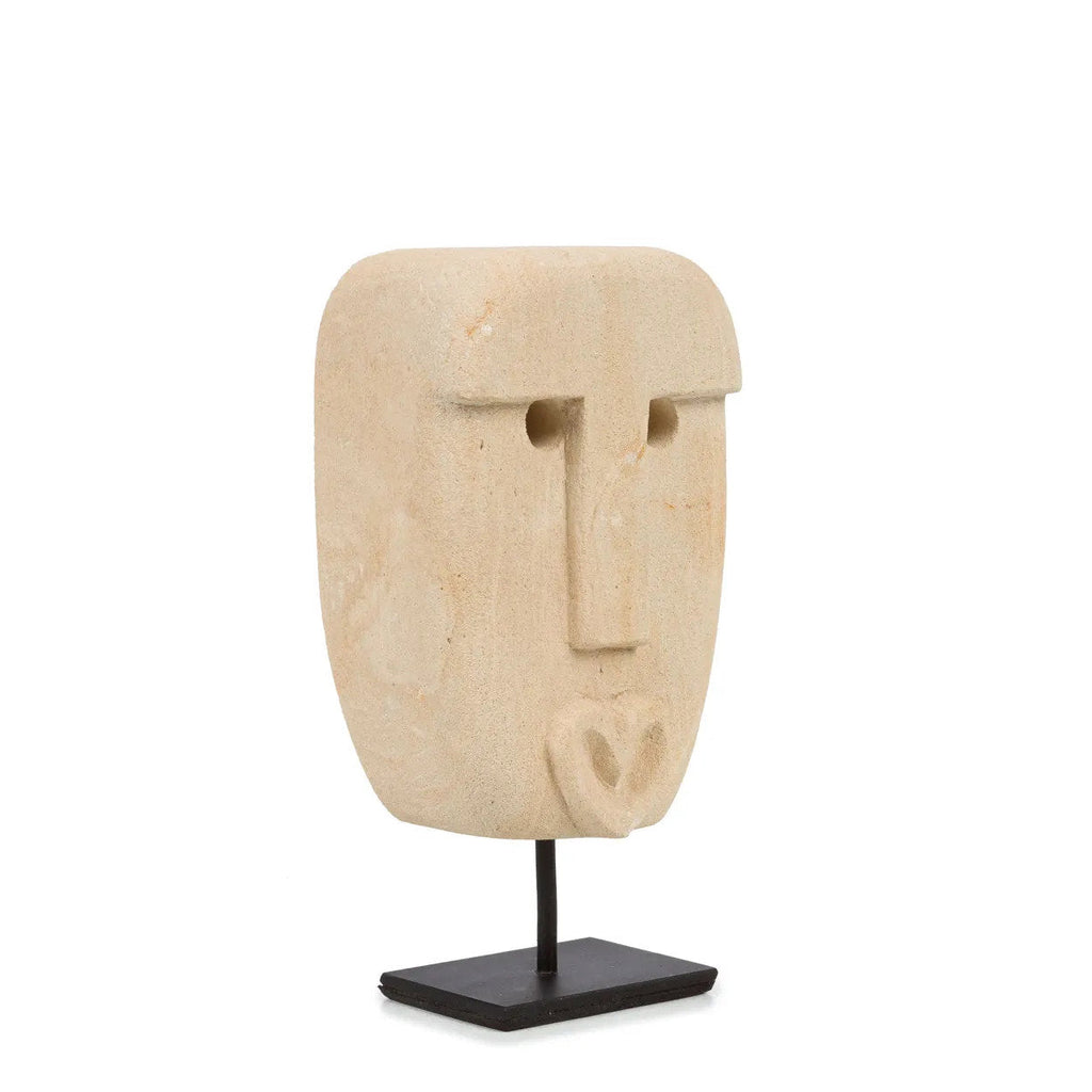 Statue décorative visage stylisé en grès beige sur socle