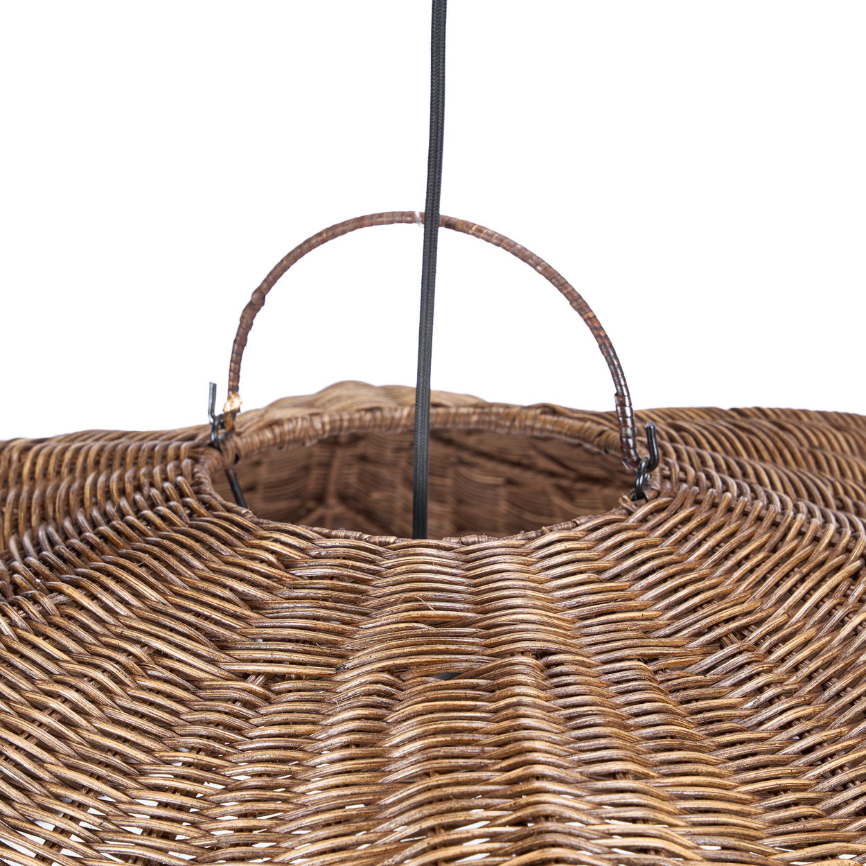 Suspension rotin noyer foncé dôme ondulé – Ø103 cm