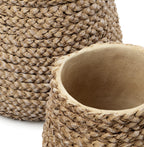 Cache-pot conique fibre naturelle tressée pour plantes petites