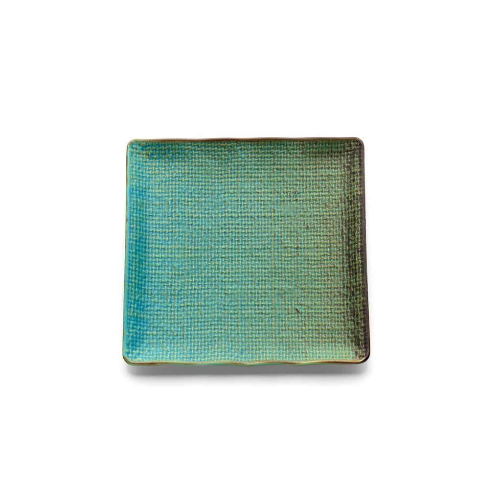Assiette carrée céramique vert céladon effet tissé