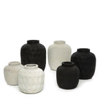 Vase en terre cuite noir 18 cm motif contemporain