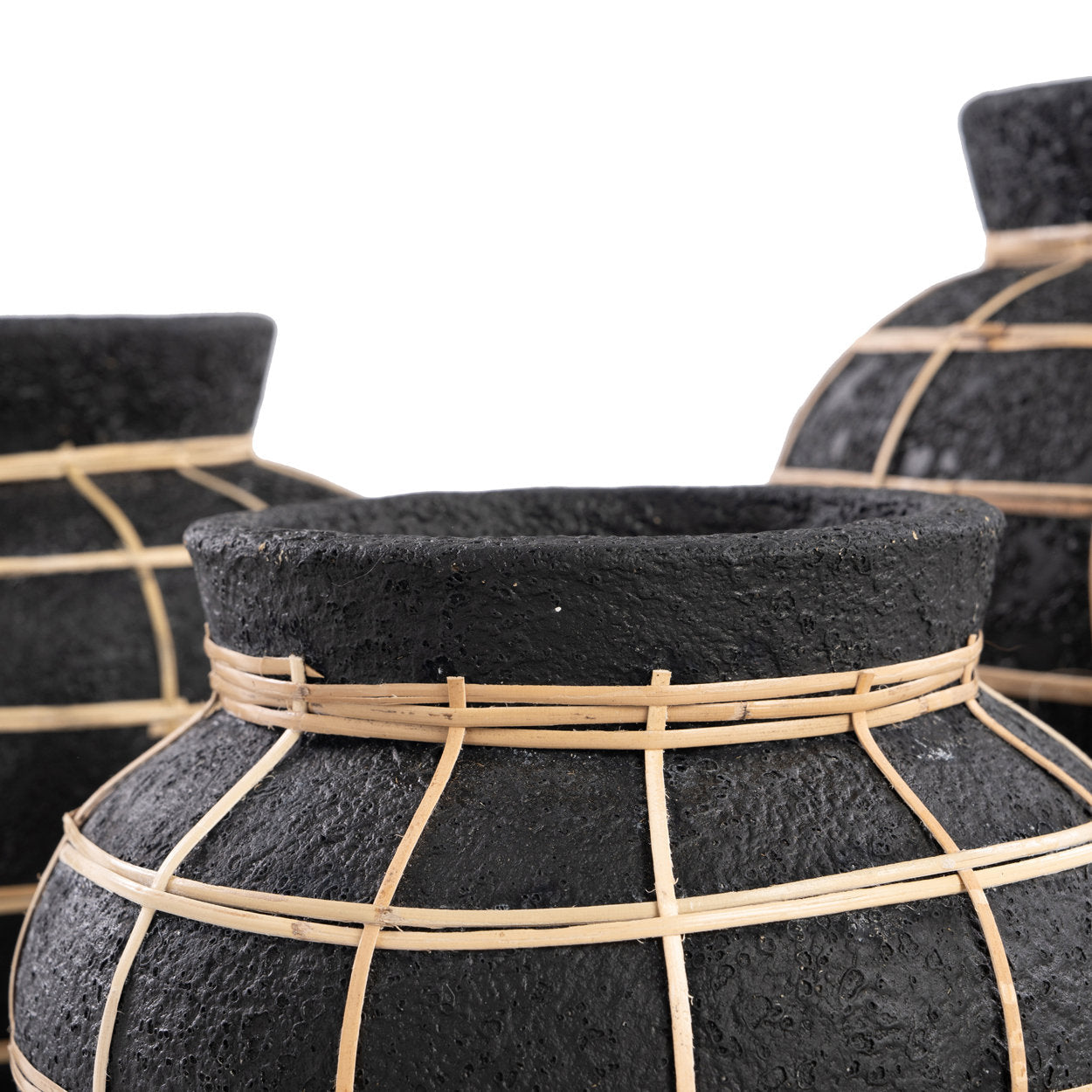 Vase rond en terre cuite et rotin noir naturel 33 cm