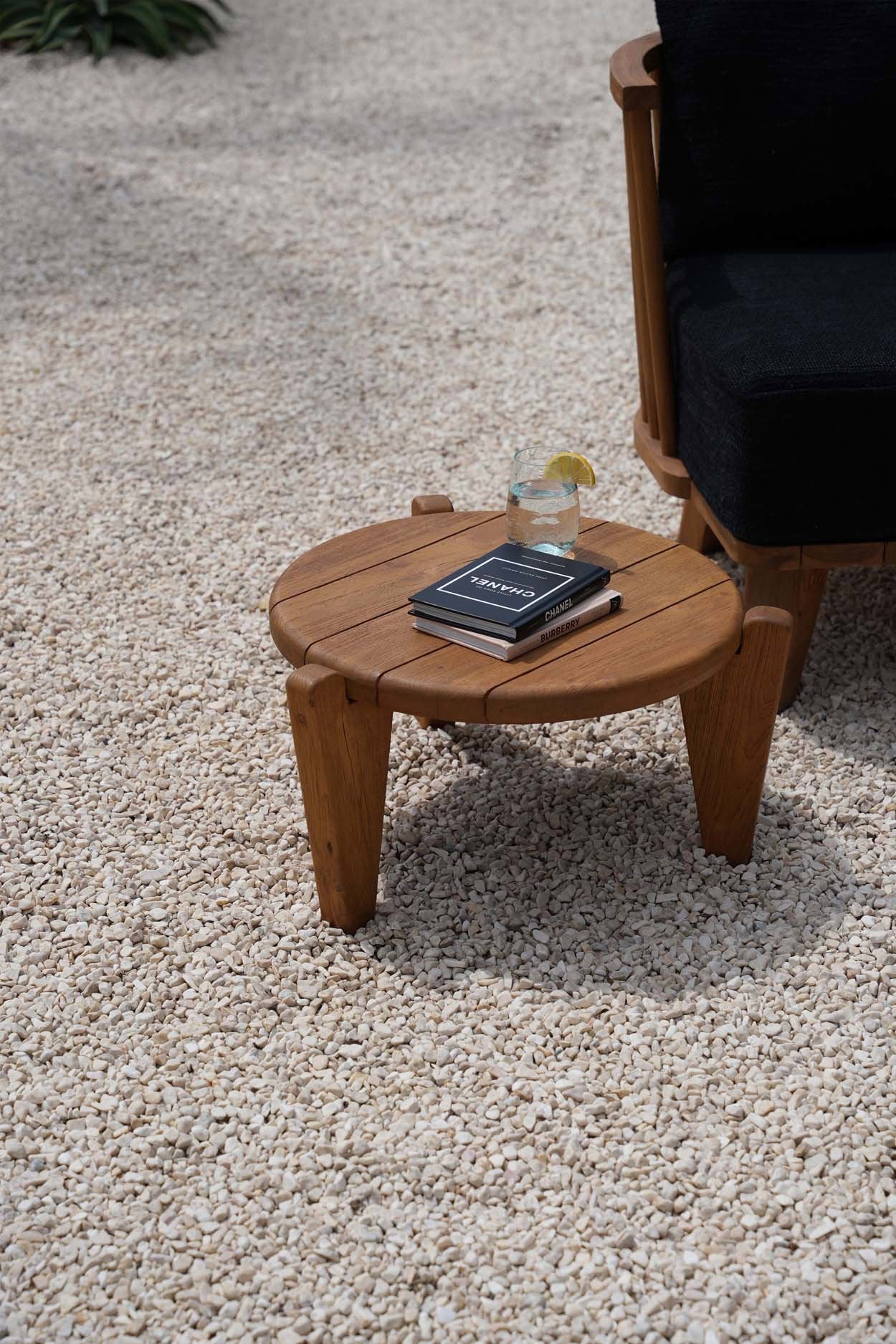 Table basse ronde en teck recyclé naturel pour jardin ou terrasse – Ø50 cm