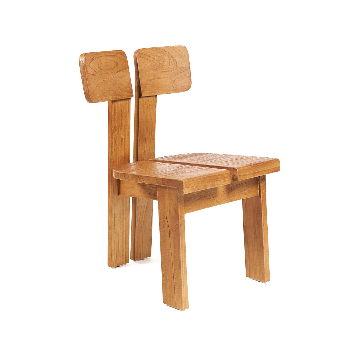 Chaise en teck massif finition naturelle avec dossier sculptural