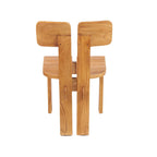 Chaise en teck massif finition naturelle avec dossier sculptural