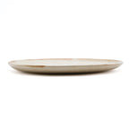 Assiette plate en grès ivoire moucheté bord brun artisanal