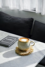 Mug en céramique crème anse large et bord brun dégradé