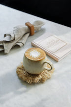 Mug en céramique crème anse large et bord brun dégradé