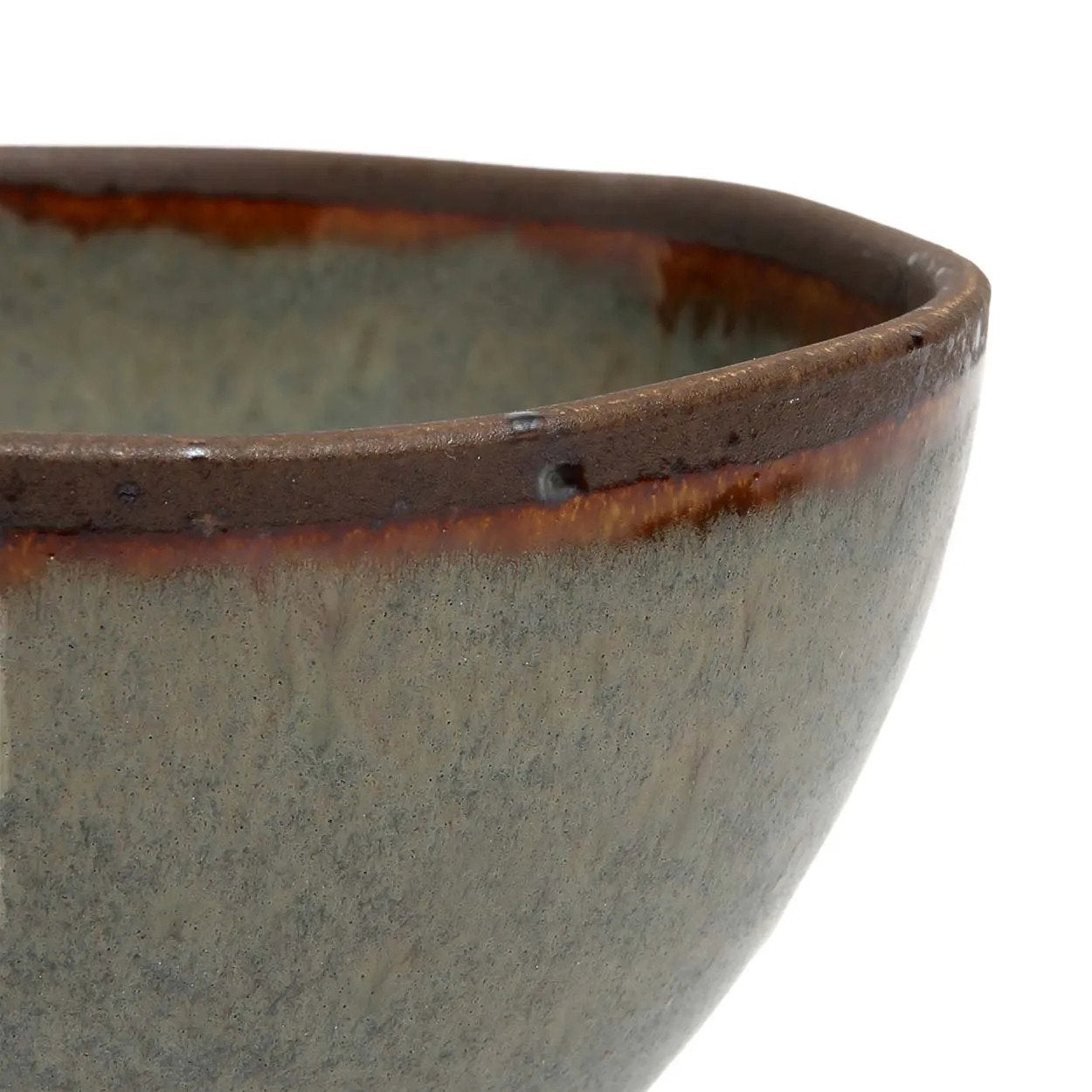 Bol en grès émaillé gris-vert bord brun forme organique artisanale