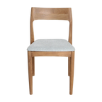Chaise en teck et tissu vert clair dossier ouvert