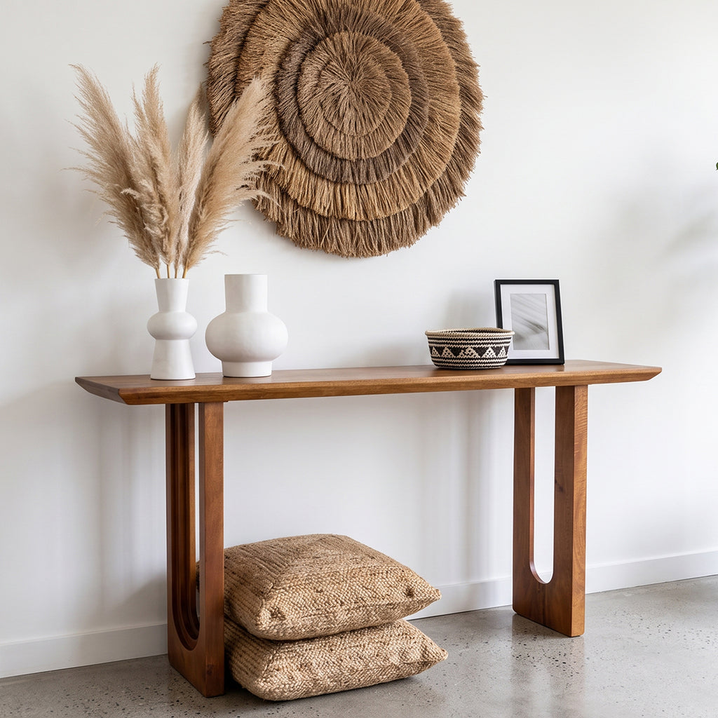 Table console bois de manguier brun pieds ajourés – 140x40 cm