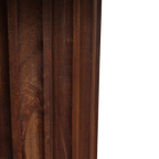 Table d’appoint ronde en bois brun pied colonne cannelé – Ø50 cm
