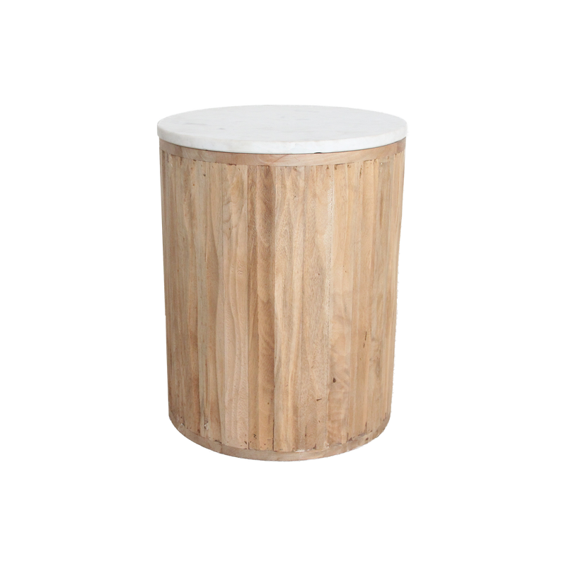 Table d’appoint ronde marbre blanc et bois clair cannelé – Ø40 cm