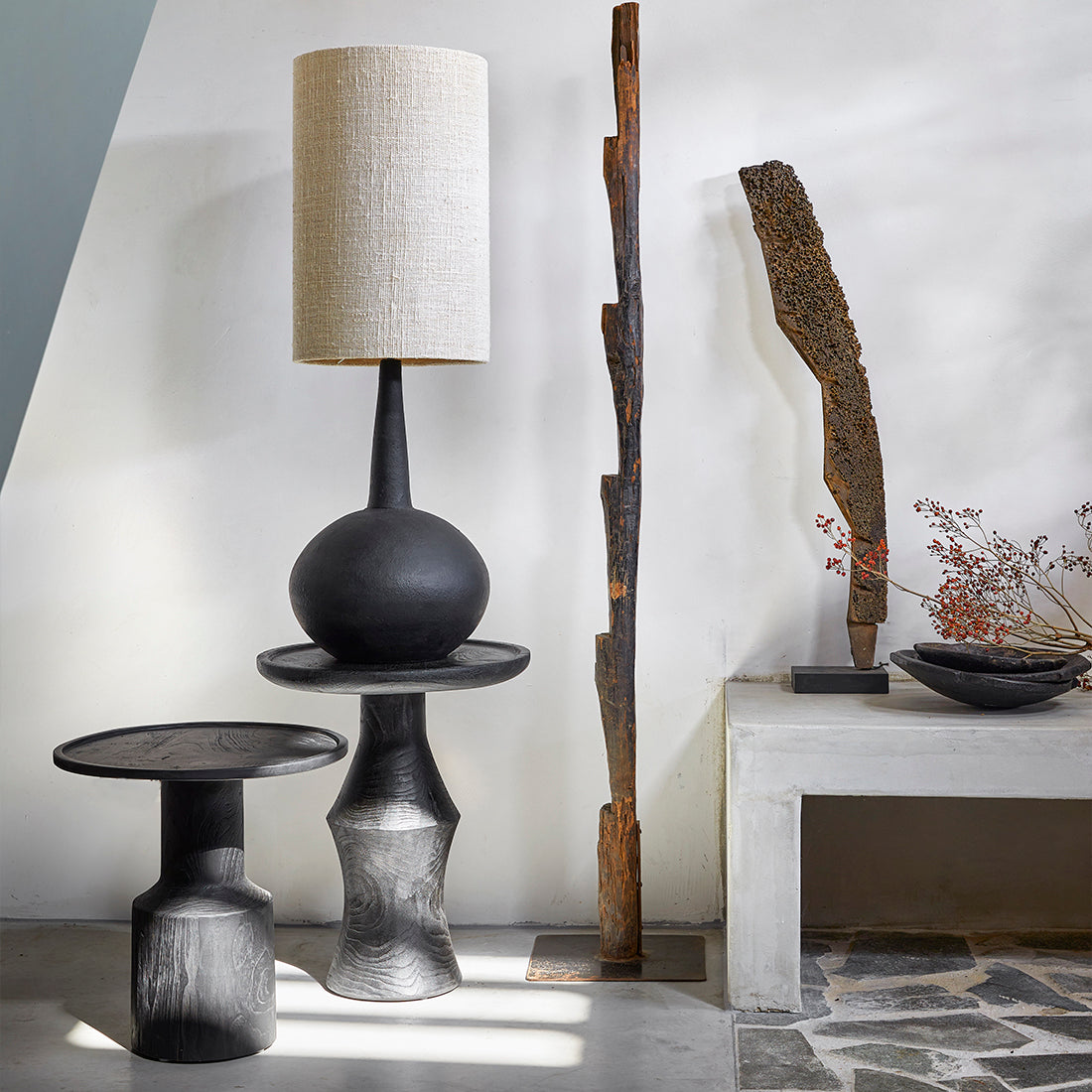 Table d'appoint en teck noir moderne pièce centrale – Ø50 cm