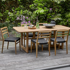 Table de jardin en teck recyclé 240 cm ovale et naturelle