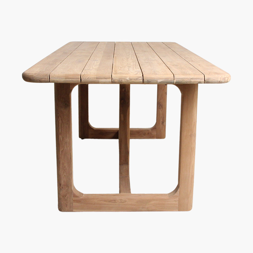 Table de jardin en teck recyclé 240 cm ovale et naturelle