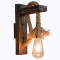Vue latérale de l’applique murale en bois et corde, idéale pour un style rustique ou bohème.