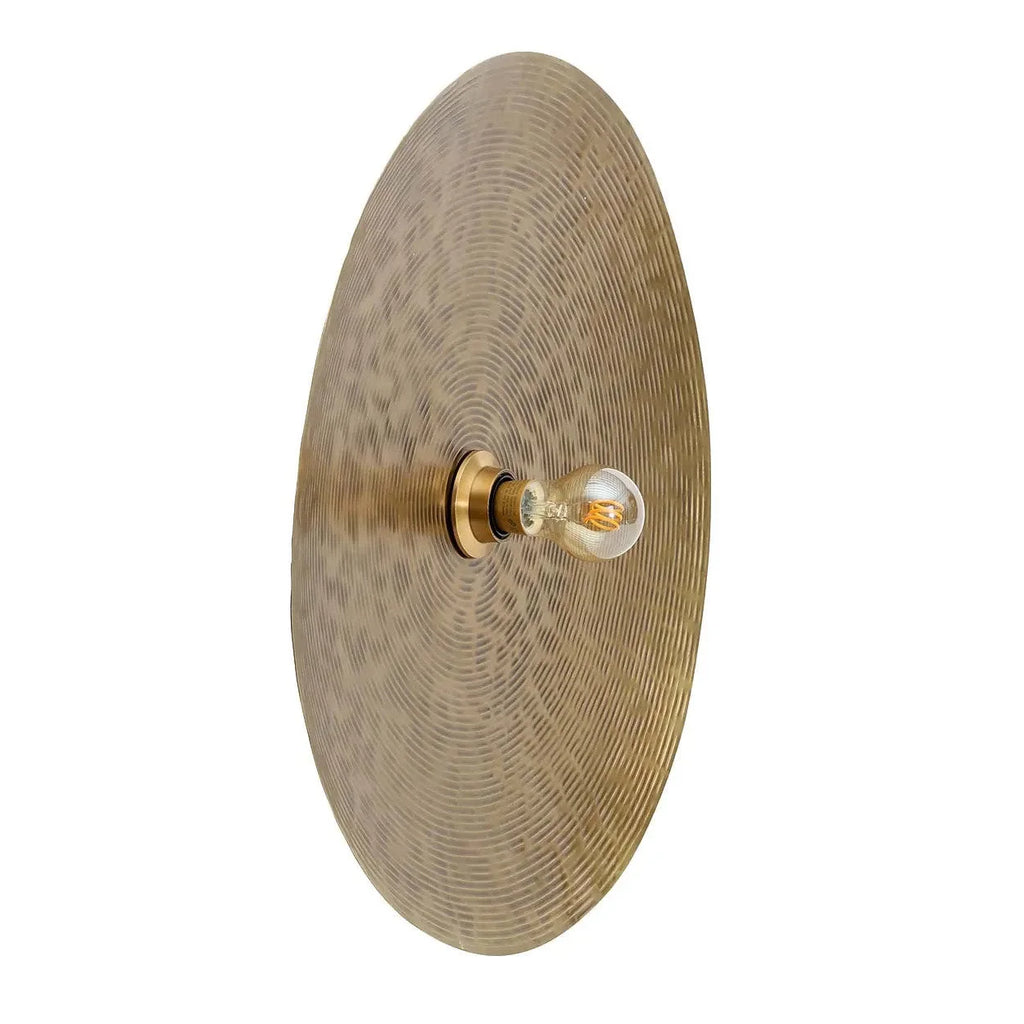 Applique murale ronde en laiton martelé avec ampoule centrale Ø55 cm