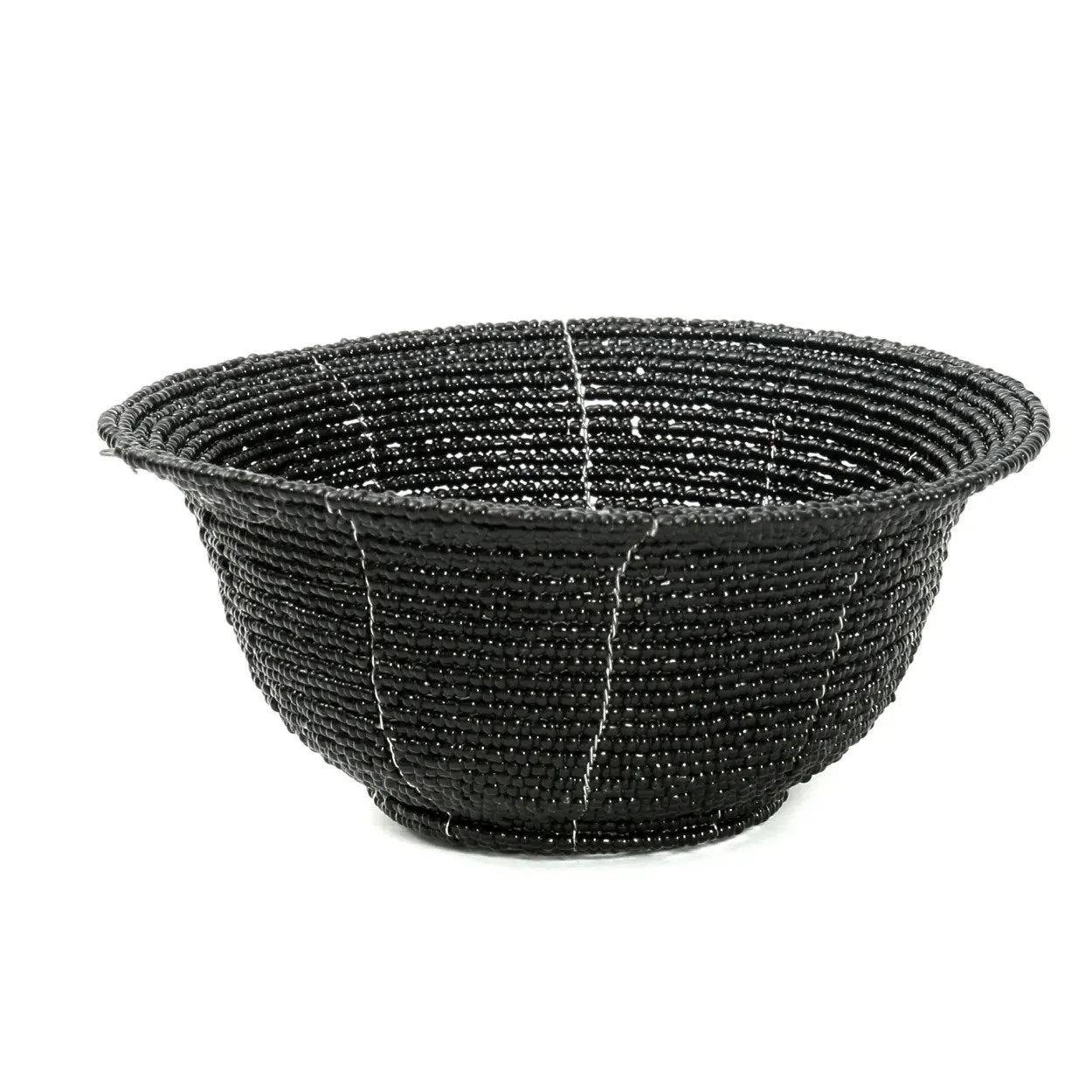 Bol décoratif rond en perles noires tressées avec accents blancs verticals