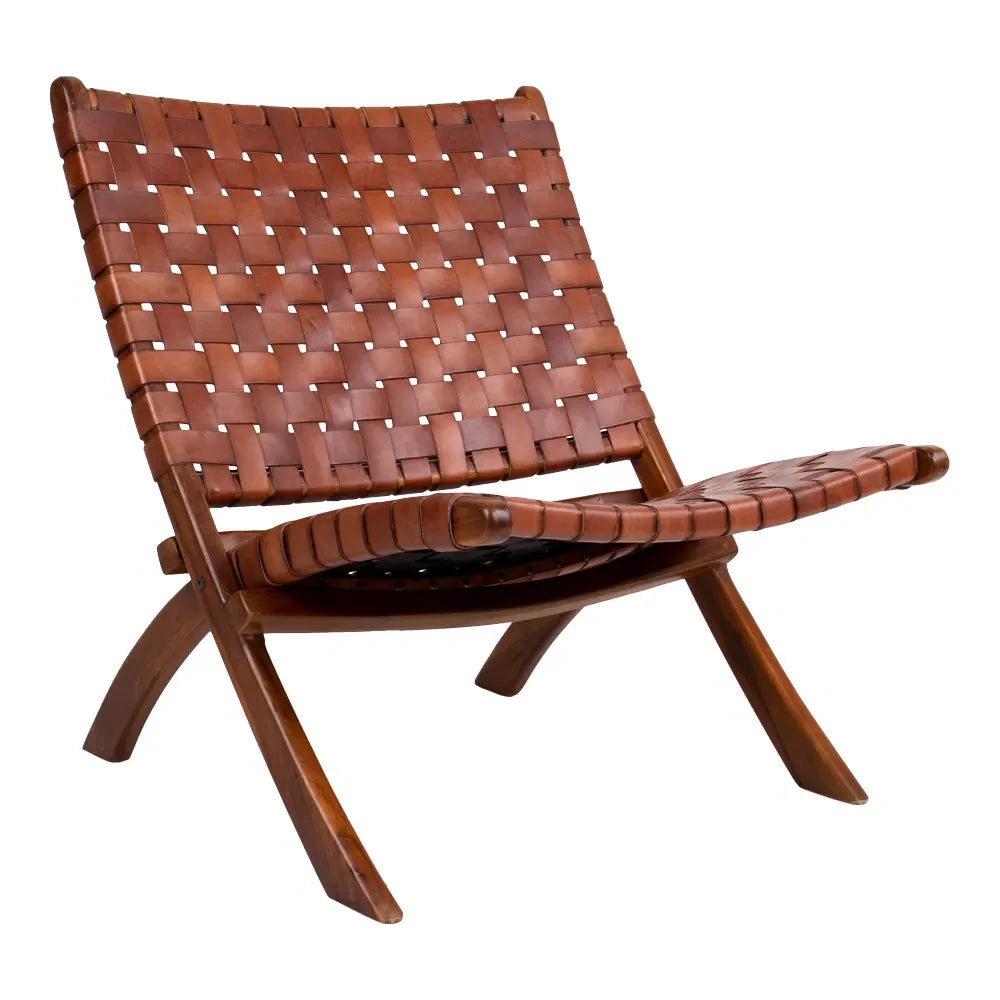 Chaise pliante en cuir tressé marron structure en bois de teck