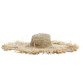 Chapeau en raphia naturel beige à large bord frangé tressé