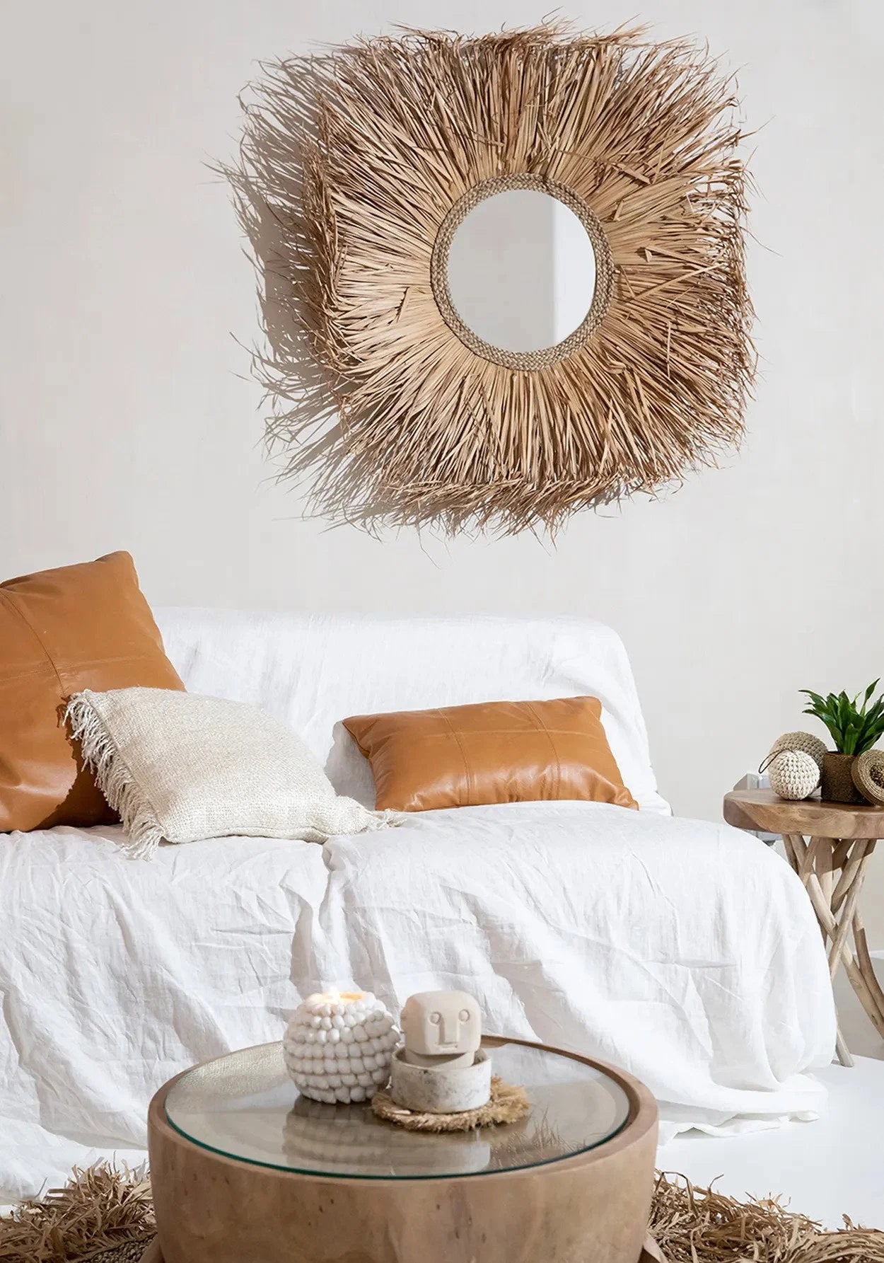 Miroir rond avec cadre en paille naturelle en forme de rayon de soleil large