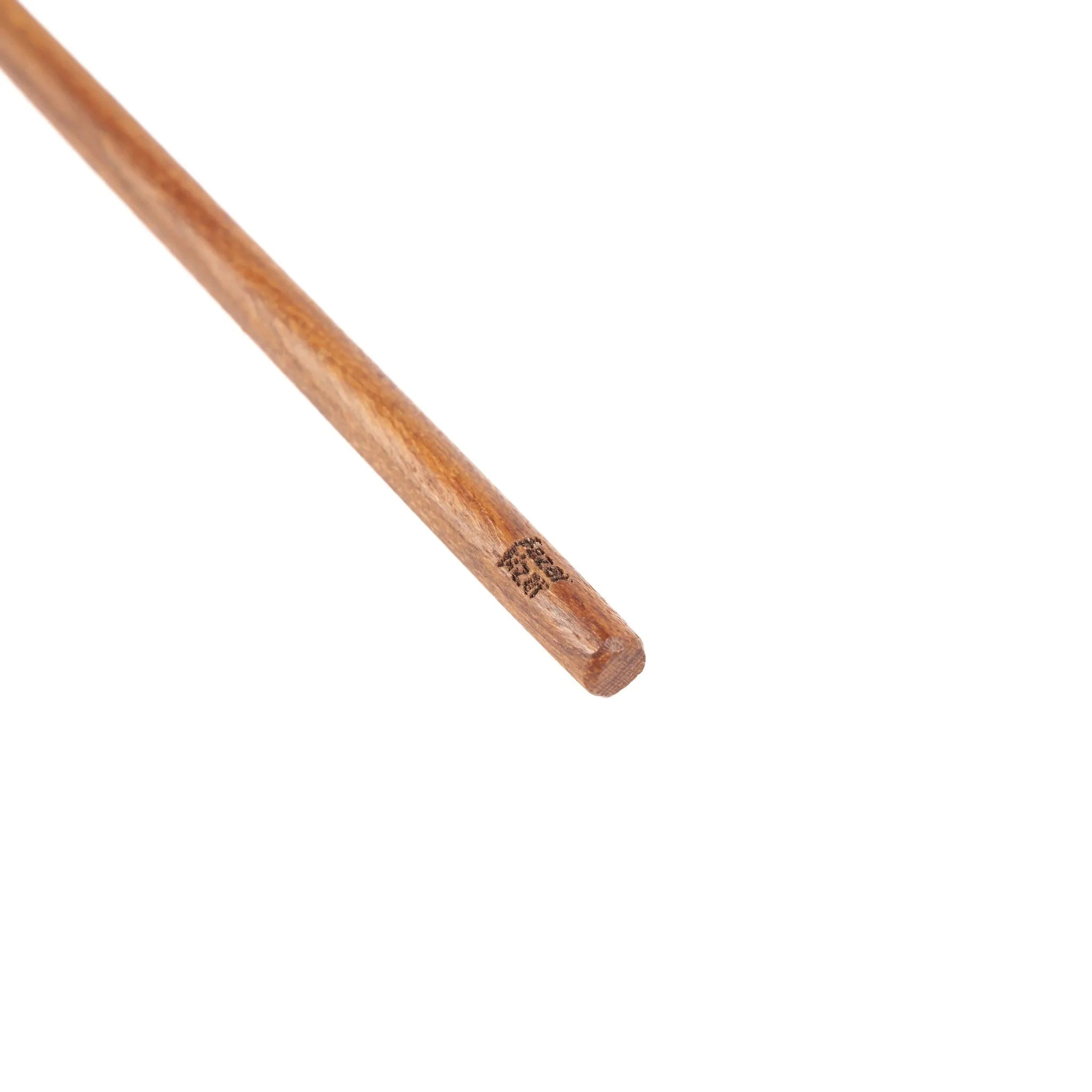 Cuillère plate en racine de teck finition lisse grain bois apparent