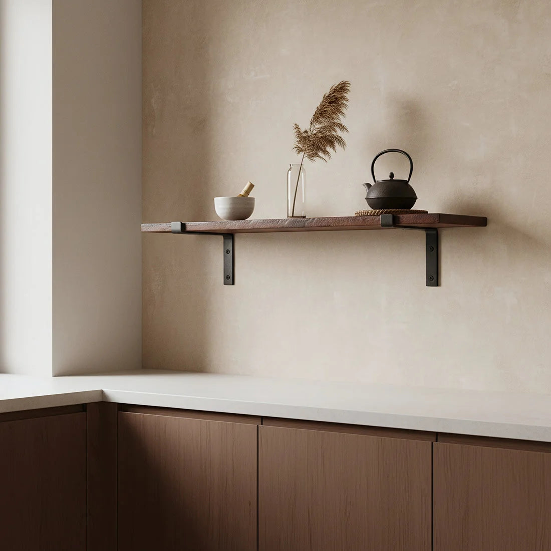 Étagère murale bois recyclé brun industriel 80x18 cm avec étagère en bois brun foncé et supports métal noir