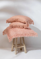 Coussin en coton rose saumon avec franges, 40x40 cm, décoration intérieure chaleureuse