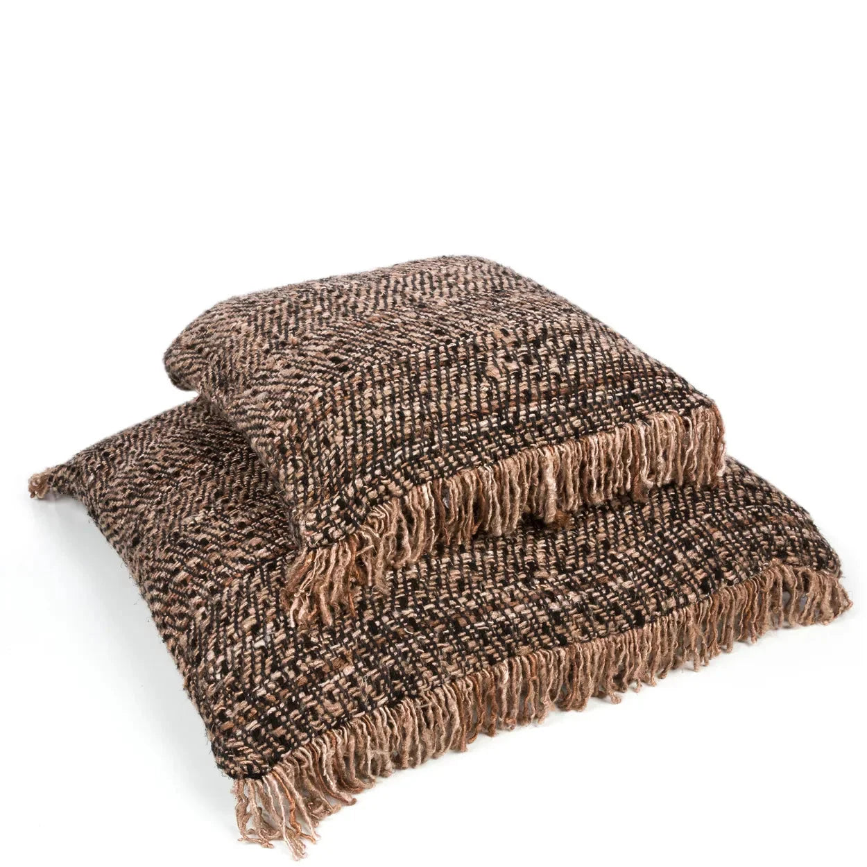 Deux couvertures en tweed beige et marron avec franges, parfaites pour le canapé