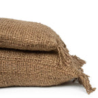 Deux sacs en toile de jute marron pour Housse de coussin rectangulaire coton 30x50 cm