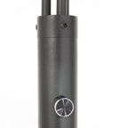 Base cylindrique noire en métal brossé avec bouton argenté pour lampadaire arqué 3 bras