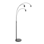 Lampadaire en métal noir à 3 bras courbés avec abat-jour en cannage naturel