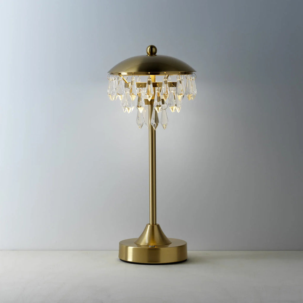 Lampe de table en laiton doré avec abat-jour dôme et pampilles en verre, H33 cm