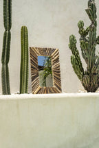 Miroir rectangulaire en bois flotté naturel avec motif en rayons de soleil 60x41 cm