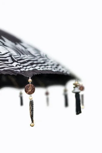 Parasol balinais noir 280 cm en tissu imperméable
