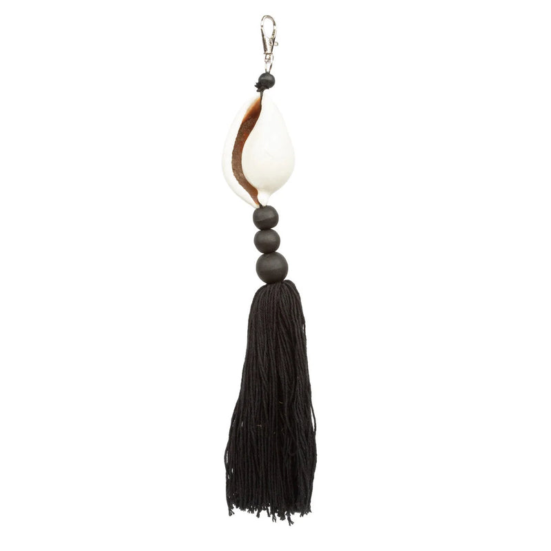 Porte-clés coquillage cauri noir et blanc avec pompon en coton