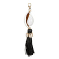 Porte-clés coquillage blanc et marron avec pompon raphia noir