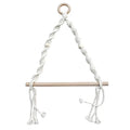 Porte-papier toilette mural en bois et macramé fond blanc