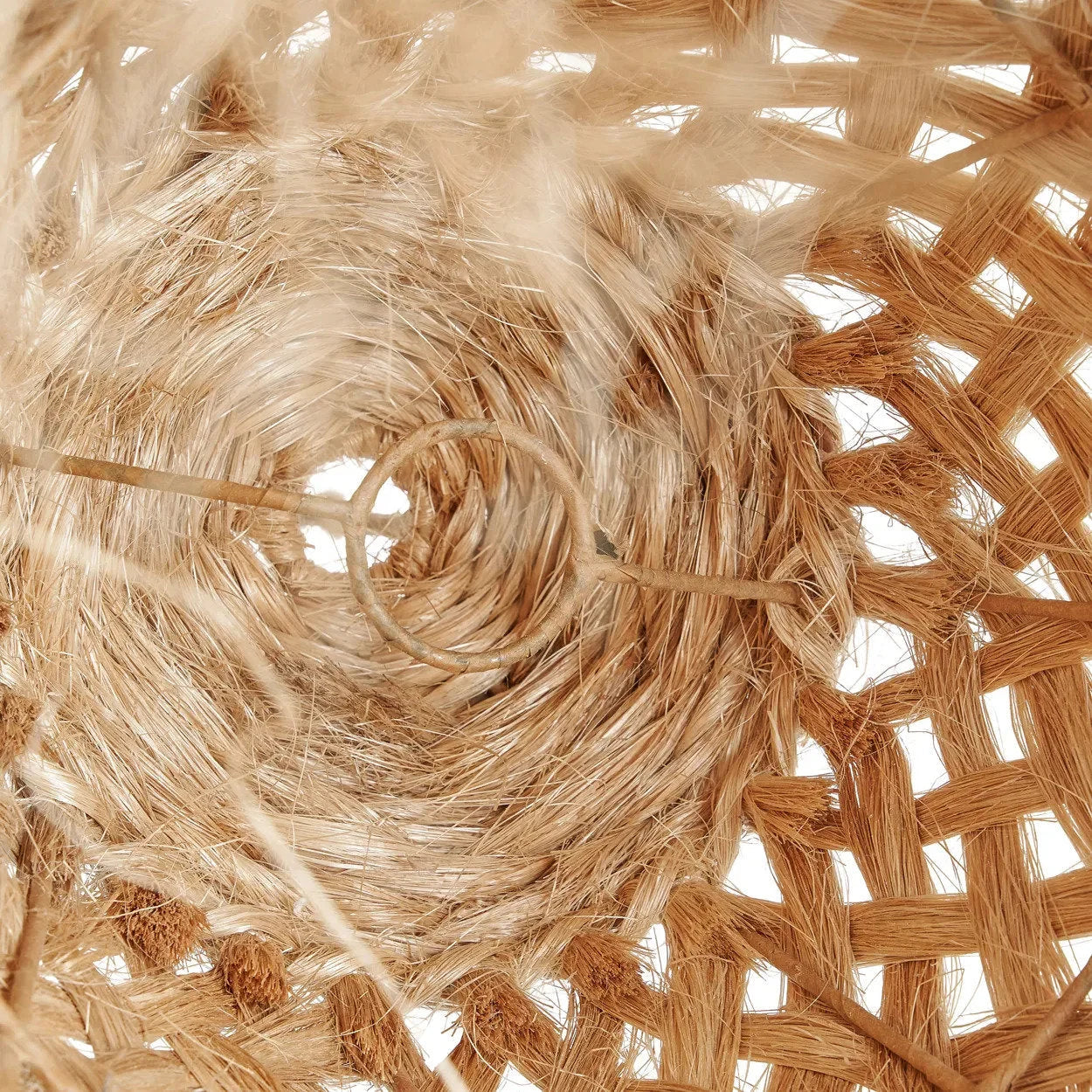 Suspension en abaca forme méduse naturelle 43 cm