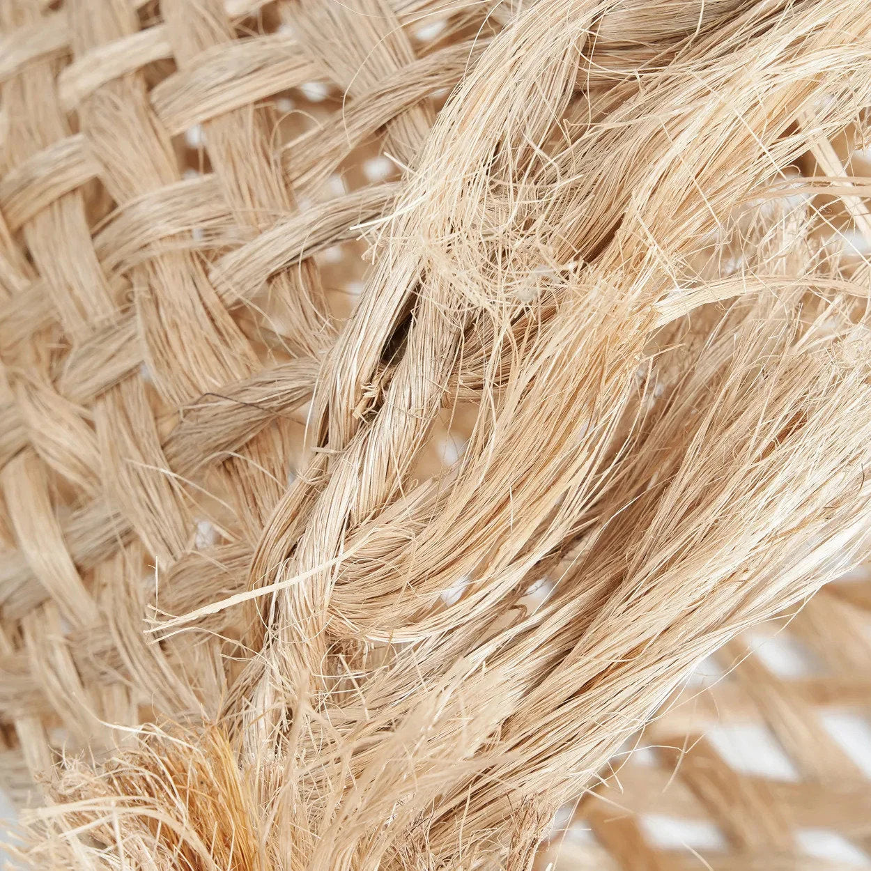 Suspension conique en abaca - Ø53 cm