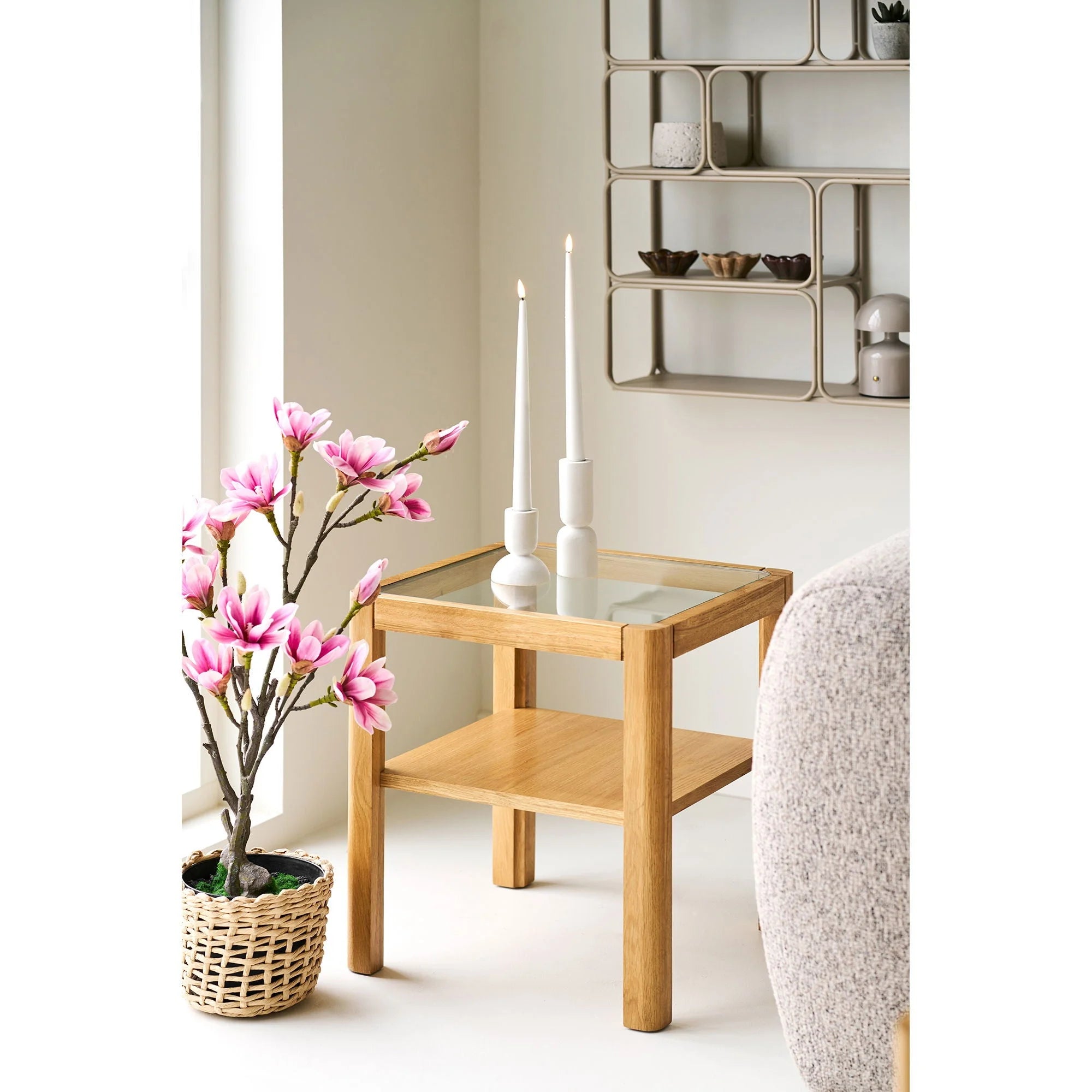 Table d’appoint carrée en chêne naturel et verre trempé 40x40 cm