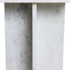Cheminée en marbre blanc veiné gris subtil, 35 cm