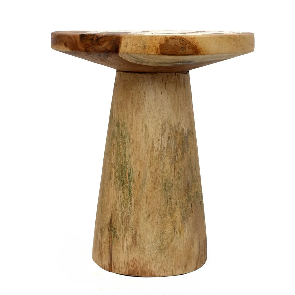 Tabouret d’appoint en bois de Munggur naturel avec dessus évasé et base conique