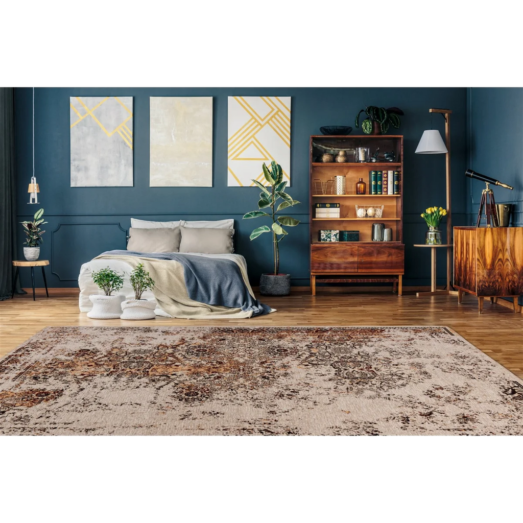 Tapis rectangulaire effet vieilli motifs orientaux en tons neutres et écru